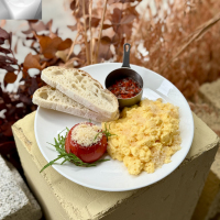 Scrambled Eggs with Bacon Jam